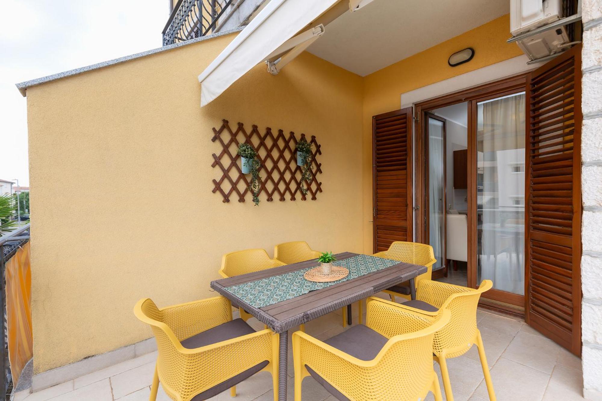 Apartment Mare Пореч Екстер'єр фото