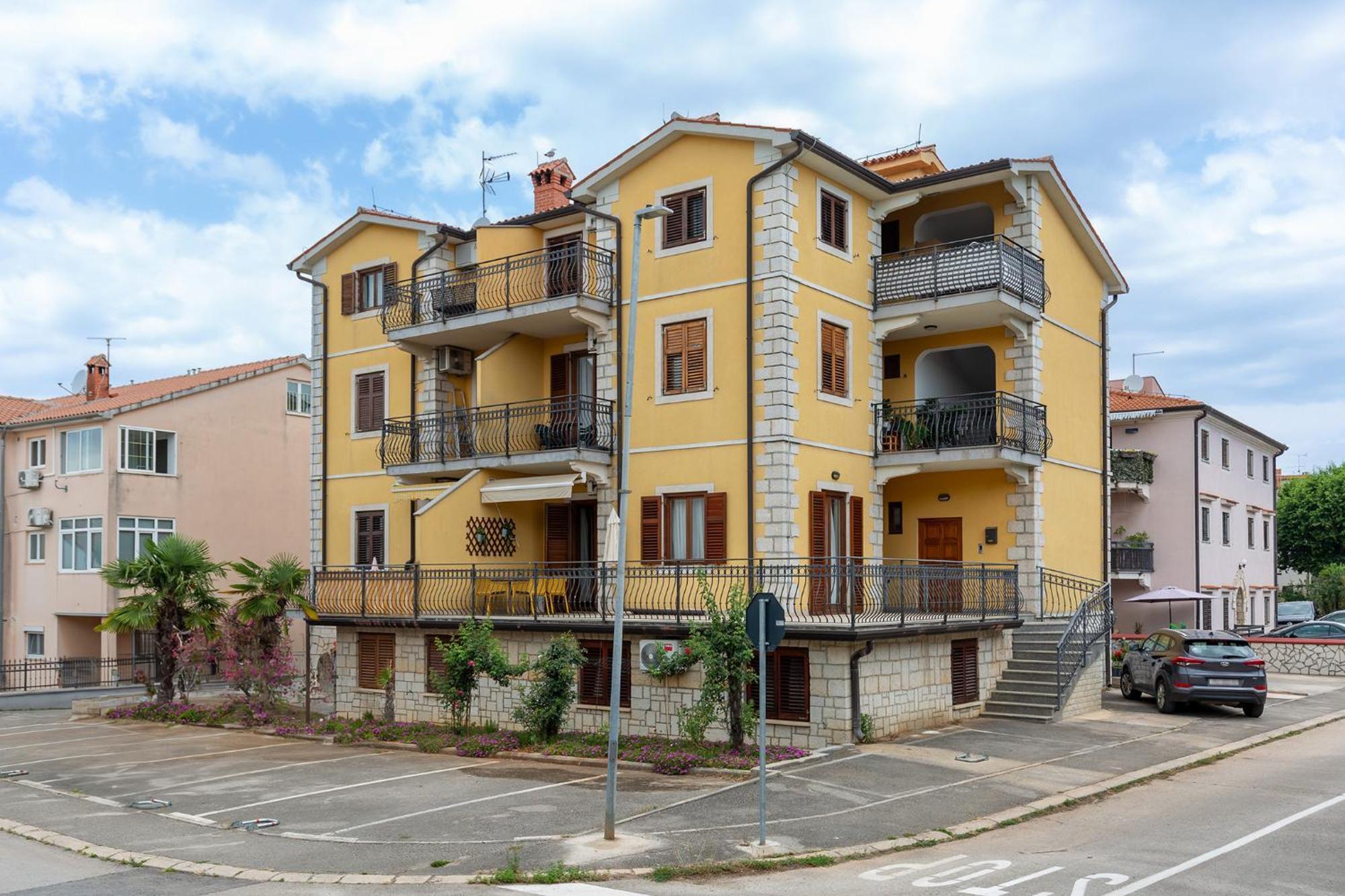 Apartment Mare Пореч Екстер'єр фото